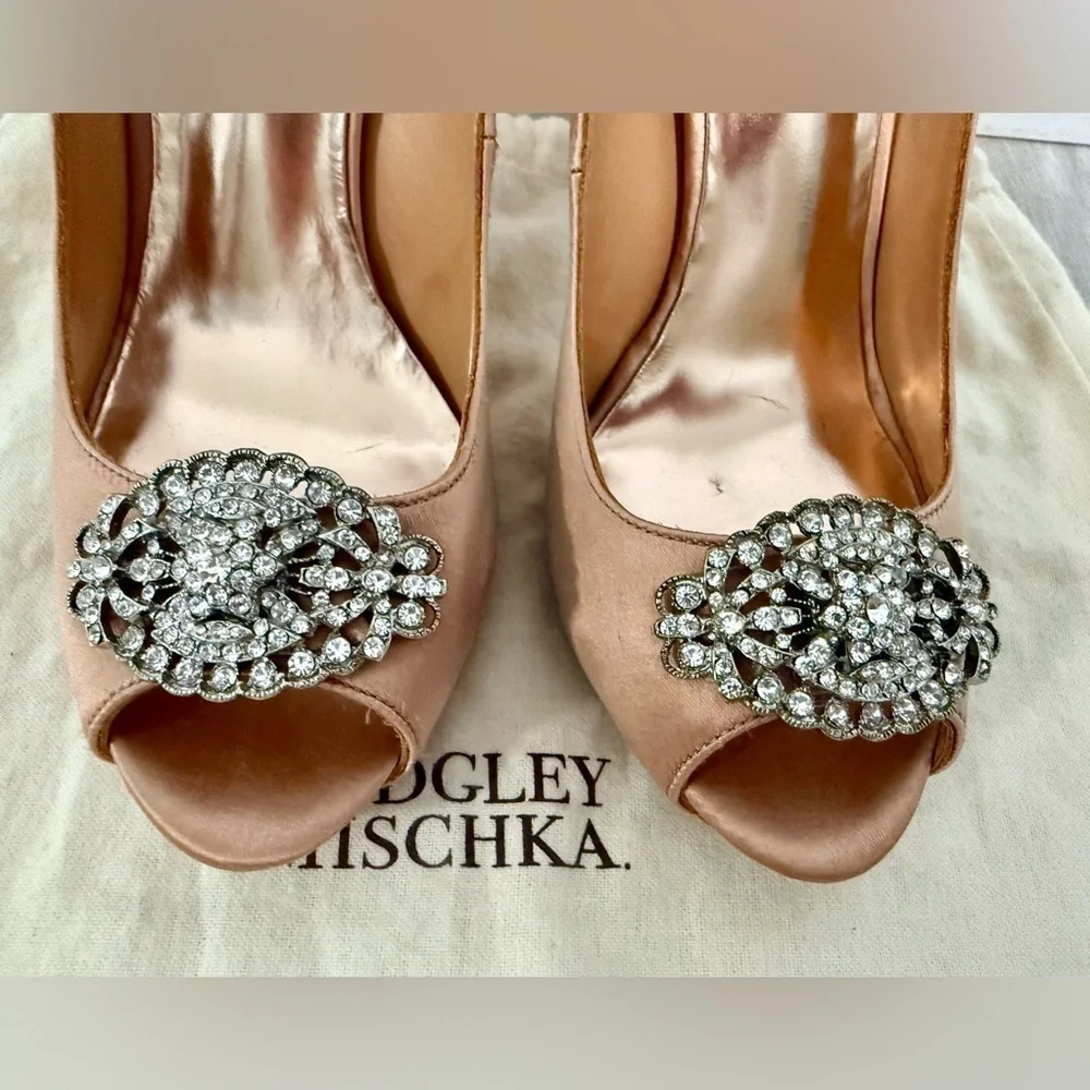 Badgley Mischka Greatful open toe pumps SILK wedding bridal shoes camel 8.5